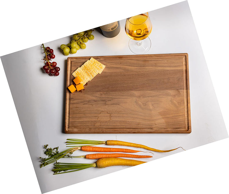 Personalized 11x17 Friendsgiving Cutting Board with Grooves - - Completeful