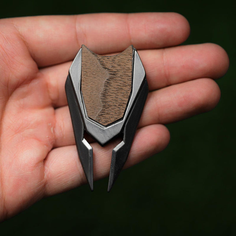 Personalized Golf Divot Tool - Wood - Completeful