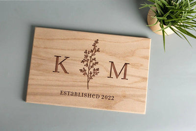 Personalized Redwood Cutting Board 11x17 - - Completeful